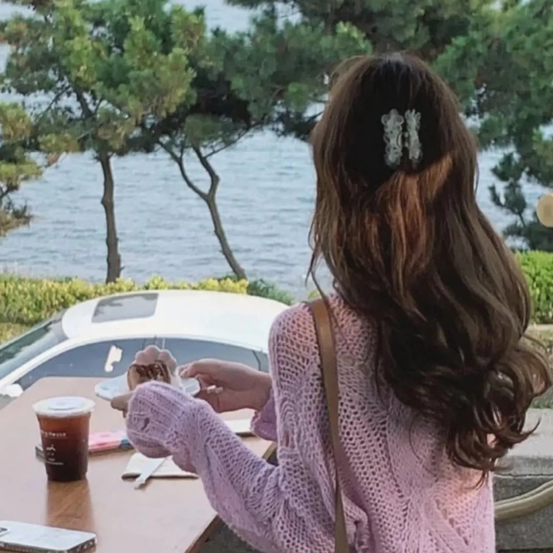 小镇田园风情画